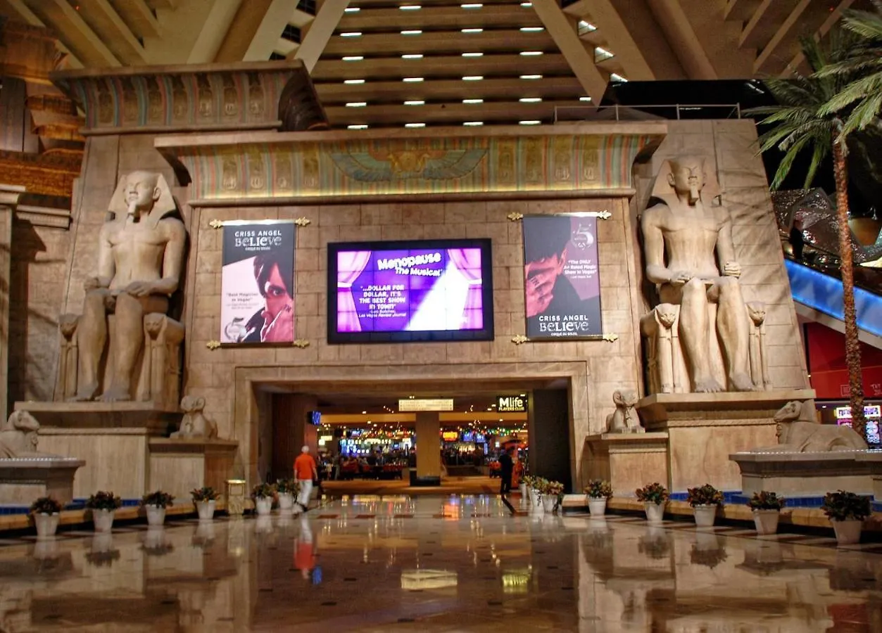 Strip Las Vegas Unit By Luxor And T Mobile Arena Area Aparthotel